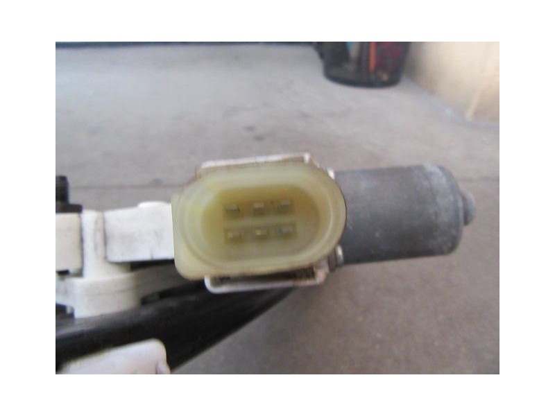 Recambio de elevalunas elec. del. dch. : bmw 320 : 2.0 td (163,15cv) 5p-ingles [2007] para bmw  320 2.0 td 5p-ingles referencia 