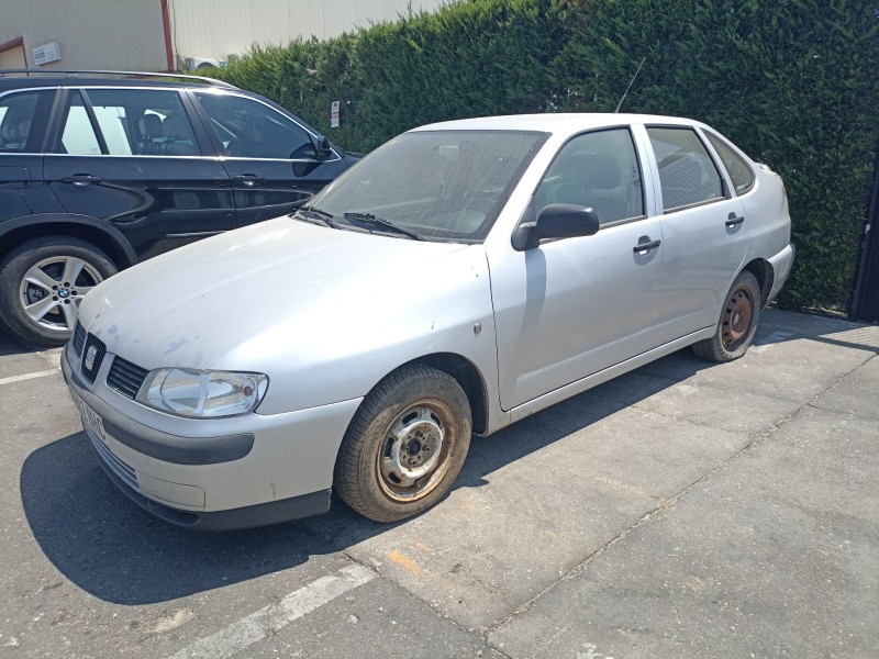 seat cordoba berlina (6k2) del año 1999