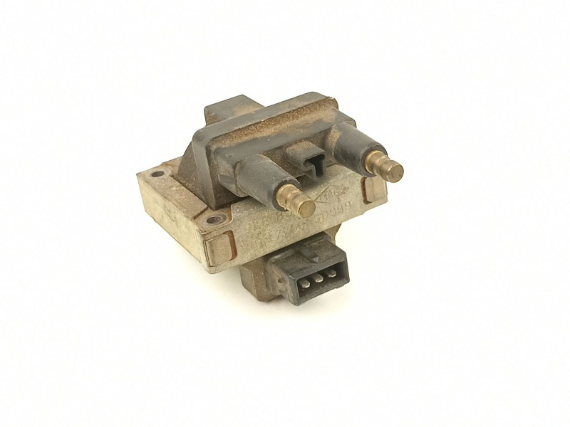 Recambio de bobina para renault laguna 2.0 g referencia OEM IAM 7700850999  