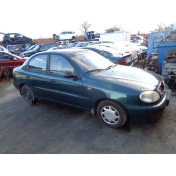 DAEWOO LANOS Sedán (KLAT) de desguace