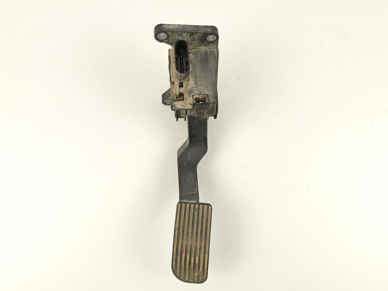Recambio de potenciometro aceleracion para mercedes-benz vito 2.2 cdi /611980 (v 110) referencia OEM IAM A9013000404 0281002335 
