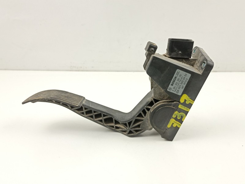 Recambio de potenciometro aceleracion para mercedes-benz vito 2.2 cdi /611980 (v 110) referencia OEM IAM A9013000404 0281002335 