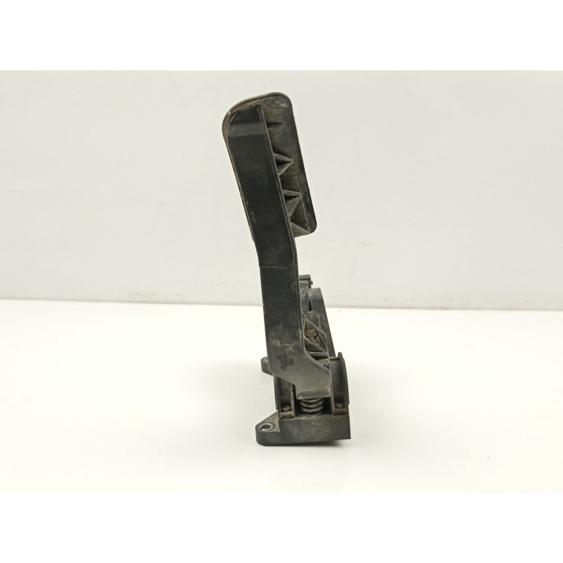 Recambio de potenciometro aceleracion para mercedes-benz vito 2.2 cdi /611980 (v 110) referencia OEM IAM A9013000404 0281002335 
