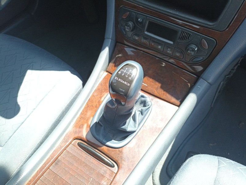 Recambio de carroceria para mercedes-benz clase c (w203) berlina 2.5 v6 cat referencia OEM IAM   