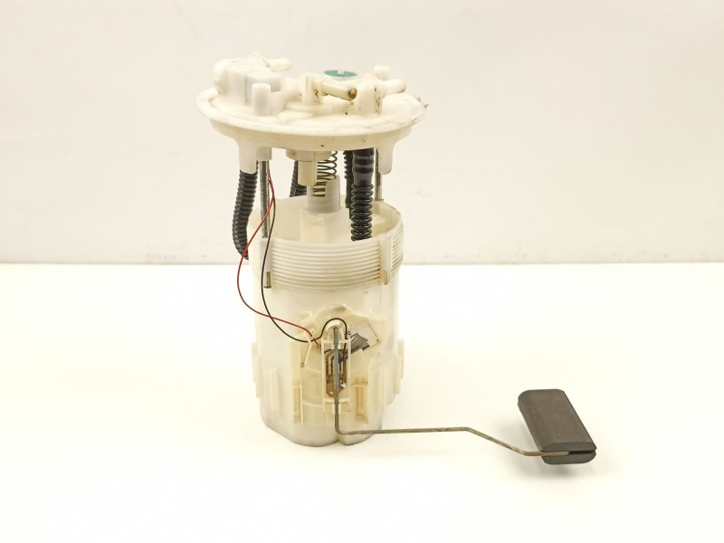 Recambio de bomba combustible aforador para nissan kubistar 1.5 dci referencia OEM IAM 8200155192  