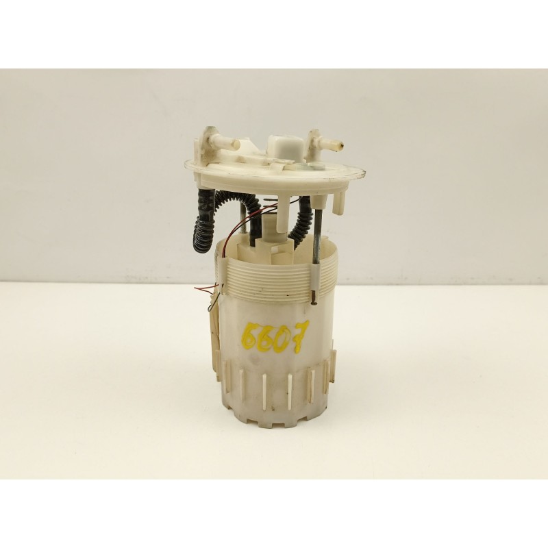 Recambio de bomba combustible aforador para renault megane 1.9 dci grand tour referencia OEM IAM 8200288808  