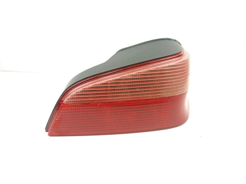 Recambio de piloto trasero derecho para peugeot 106 ii (1a_, 1c_) 1.1 i referencia OEM IAM 6351G6  