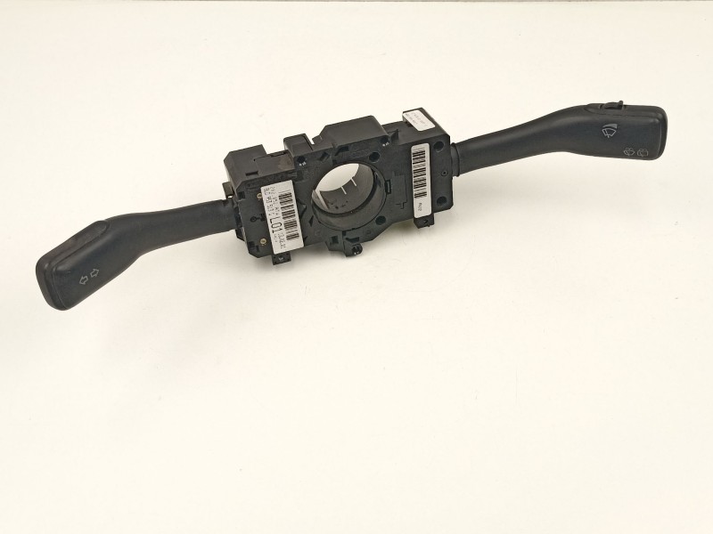 Recambio de mando luces y limpias para seat leon 1.6 g referencia OEM IAM 8L0953513G  