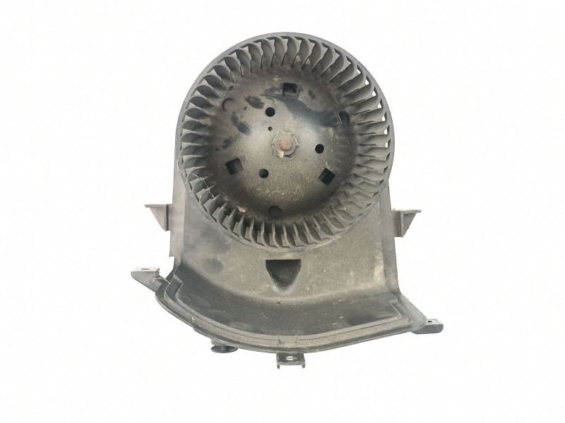 Recambio de motor calefaccion para volkswagen golf 1.9 tdi referencia OEM IAM 1H1820021  