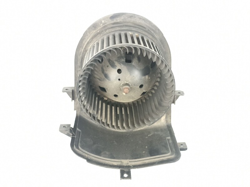 Recambio de motor calefaccion para volkswagen golf 1.9 tdi referencia OEM IAM 1H1820021  