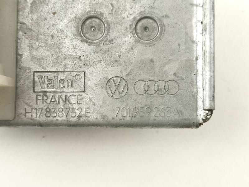 Recambio de motor calefaccion para volkswagen golf 1.9 tdi referencia OEM IAM 1H1820021  