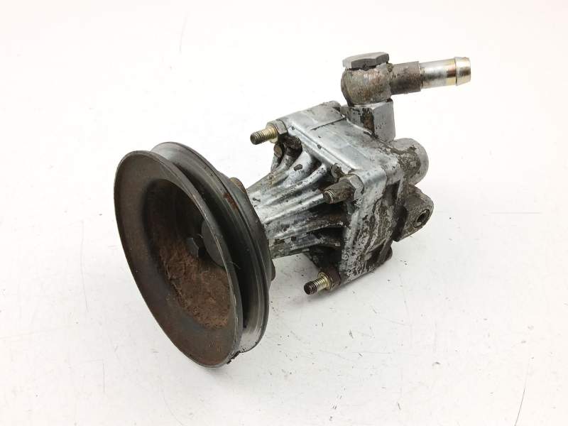 Recambio de bomba direccion para nissan trade caja/chasis 2.8 d referencia OEM IAM 7681955174  