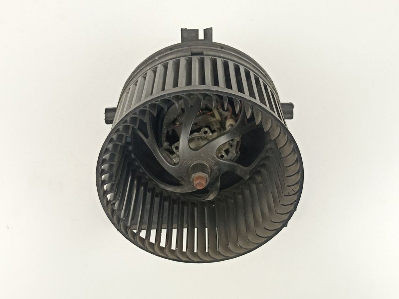 Recambio de motor calefaccion para seat toledo 1.9 d referencia OEM IAM 1J1819021A  