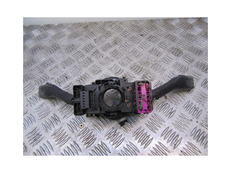 Recambio de mando luces y limpias : seat alhambra : 1.9 td -auy (115,57cv) [2000] para seat alhambra 1.9 td -auy referencia OEM 