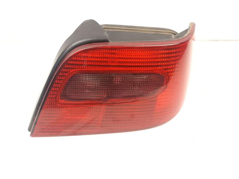 Recambio de piloto trasero derecho para citroën xsara (n1) 2.0 hdi 90 referencia OEM IAM 6351P0  