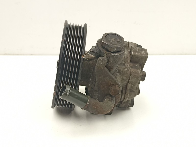 Recambio de bomba direccion para hyundai elantra (xd) 2.0 crdi gls (4-ptas.) referencia OEM IAM 571002D200  