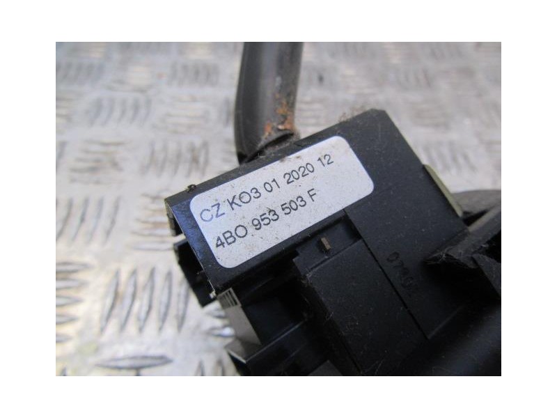 Recambio de mando luces y limpias : seat alhambra : 1.9 td -auy (115,57cv) [2000] para seat alhambra 1.9 td -auy referencia OEM 