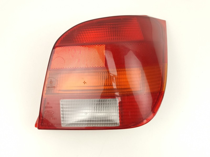 Recambio de piloto trasero derecho para ford fiesta iii (gfj) 1.4 referencia OEM IAM 89FG13A602  