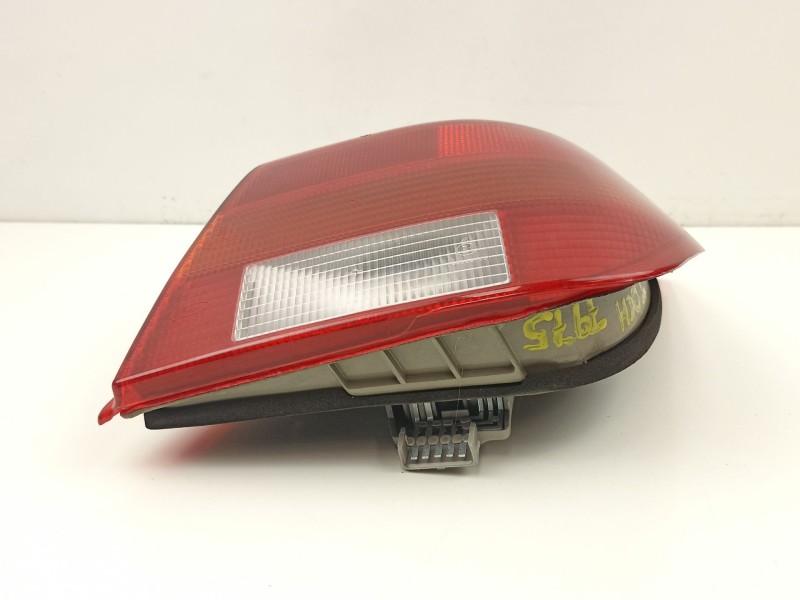 Recambio de piloto trasero derecho para ford fiesta iii (gfj) 1.4 referencia OEM IAM 89FG13A602  