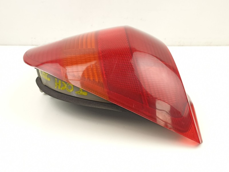 Recambio de piloto trasero derecho para ford fiesta iii (gfj) 1.4 referencia OEM IAM 89FG13A602  