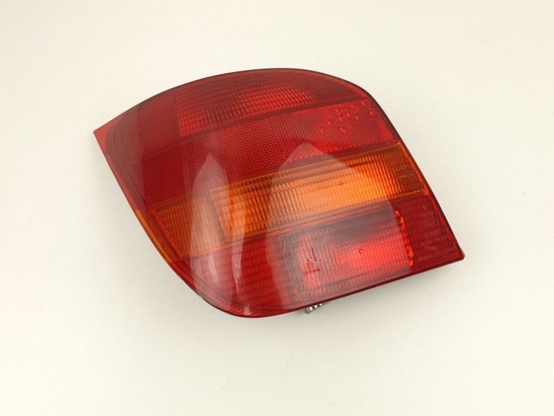 Recambio de piloto trasero izquierdo para ford fiesta iii (gfj) 1.4 referencia OEM IAM 89FG13A603  