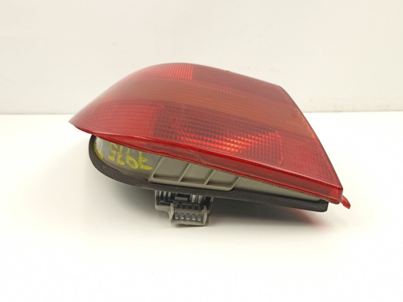 Recambio de piloto trasero izquierdo para ford fiesta iii (gfj) 1.4 referencia OEM IAM 89FG13A603  