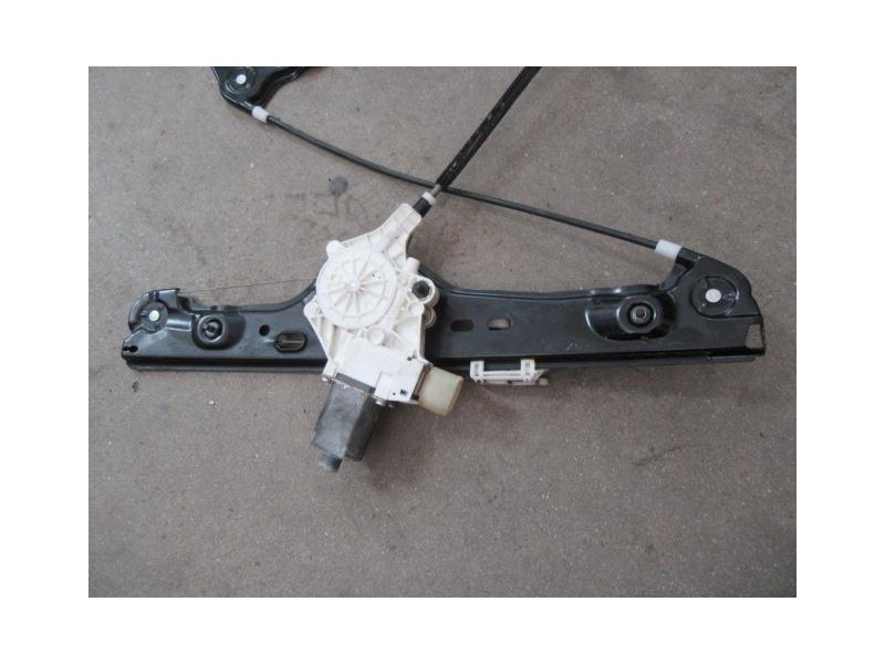 Recambio de elevalunas del-izdo : bmw 320 : 2.0 td (163,15cv) 5p-ingles [2007] para bmw  320 2.0 td 5p-ingles referencia OEM IAM