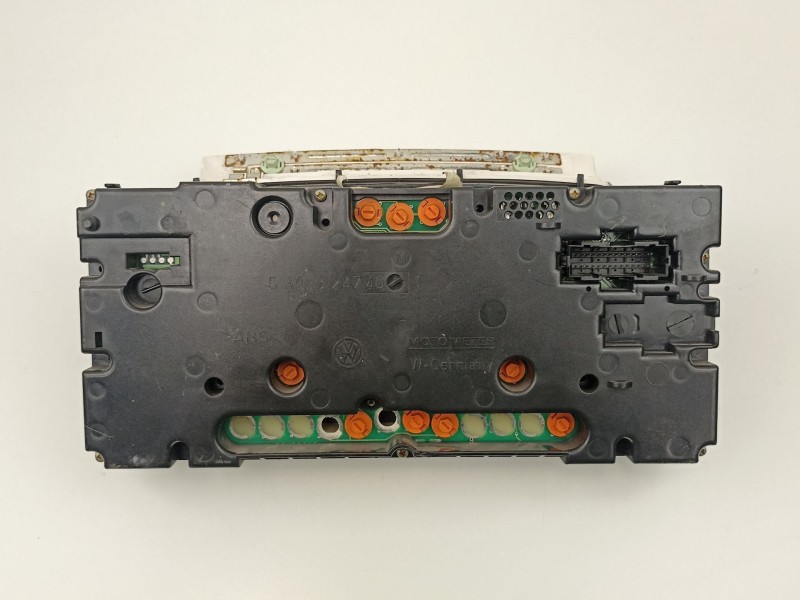 Recambio de cuadro instrumentos para volkswagen golf 1.6 g golf iii referencia OEM IAM 1H6919033F  