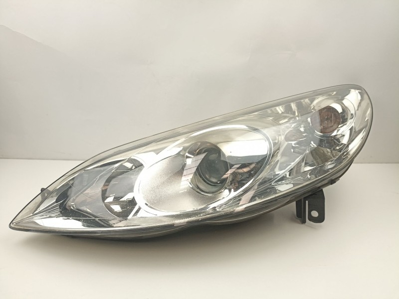 Recambio de faro izquierdo para peugeot 407 2.0 16v hdi cat (rhr / dw10bted4) referencia OEM IAM 9641944280 0301213273 
