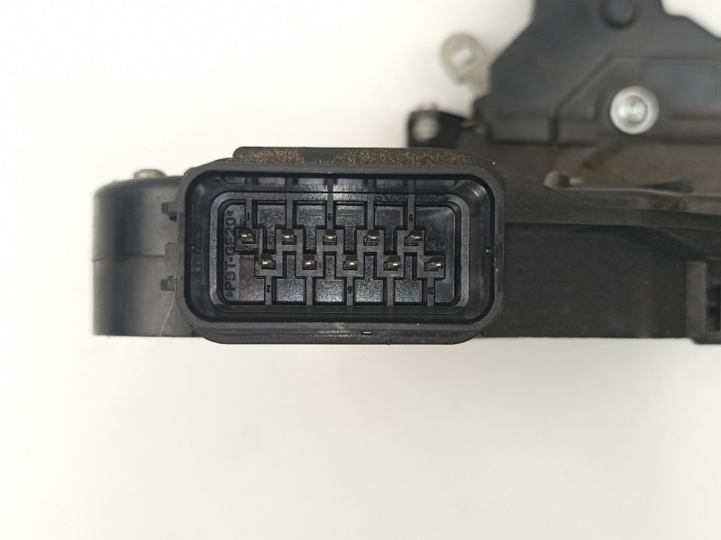 Recambio de cerradura puerta trasera derecha para volvo v50 familiar 2.0 d kinetic referencia OEM IAM 30753674  