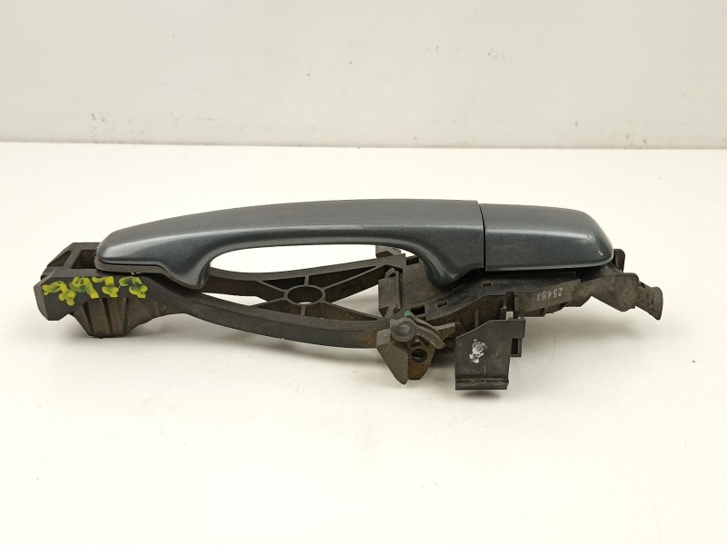 Recambio de manilla trasera derecha para volvo v50 familiar 2.0 d kinetic referencia OEM IAM 30784203  