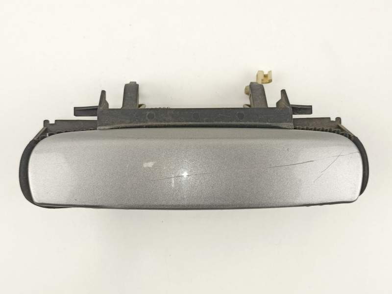 Recambio de manilla trasera izquierda para audi a4 avant (8e) 1.8 20v turbo referencia OEM IAM 4B0839885  