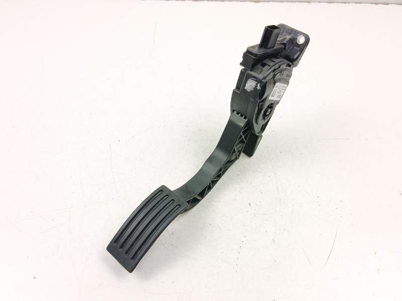 Recambio de potenciometro aceleracion para ford focus iii 1.0 ecoboost referencia OEM IAM EV619F836AA  6PV01036880