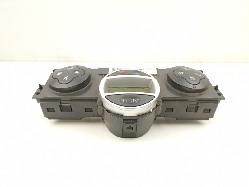Recambio de mandos calefaccion aire para renault scenic 1.9 dci referencia OEM IAM 8200501465  