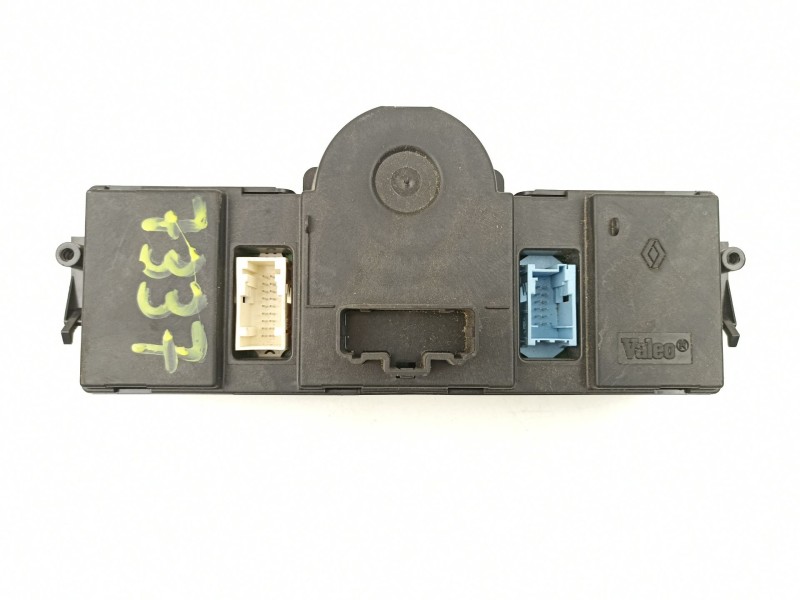 Recambio de mandos calefaccion aire para renault scenic 1.9 dci referencia OEM IAM 8200501465  