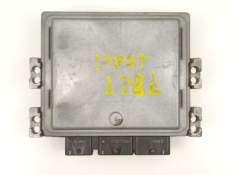 Recambio de centralita para renault scenic ii 1.5 dci diesel referencia OEM IAM 8200659536 S122326110A 8200592611