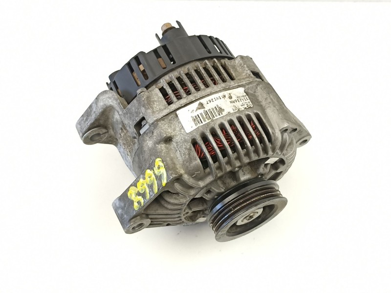 Recambio de alternador para renault megane 1.4 g referencia OEM IAM 7700436628  