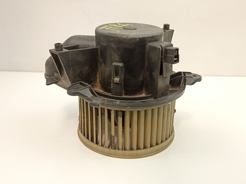 Recambio de motor calefaccion para fiat doblo (119) 1.3 16v jtd cat referencia OEM IAM 46723714  