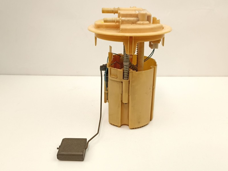 Recambio de bomba combustible aforador para citroën berlingo 1.6 hdi referencia OEM IAM 9684995180  