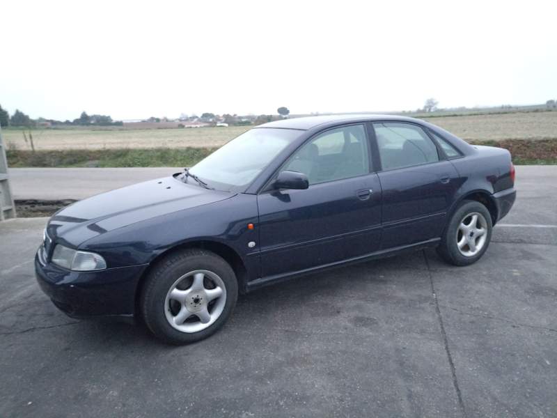 Recambio de carroceria para audi a4 b5 (8d2) 1.9 tdi referencia OEM IAM   
