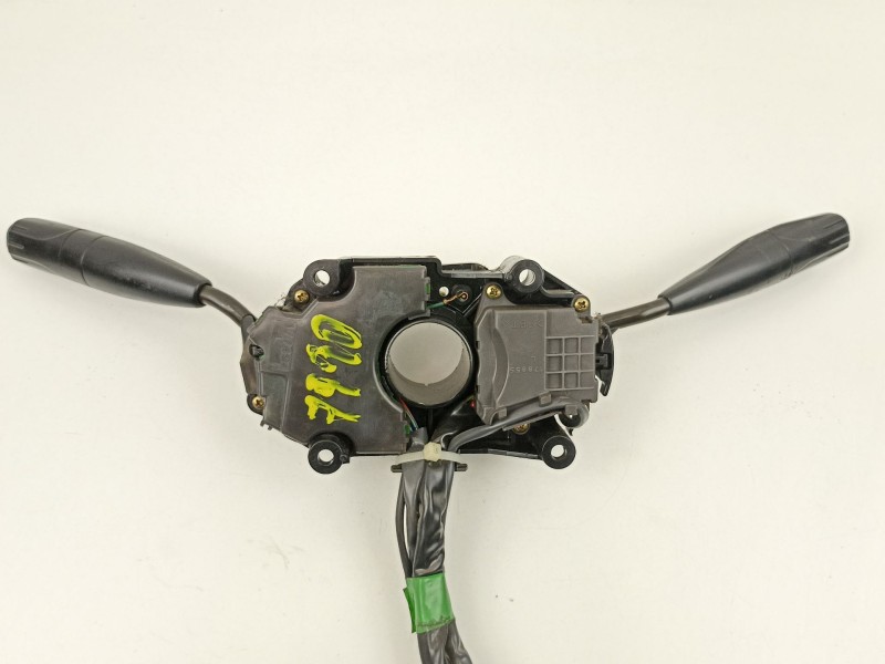 Recambio de mando luces y limpias para toyota carina e vi (_t19_) 1.6 (at190) referencia OEM IAM 8431005030  