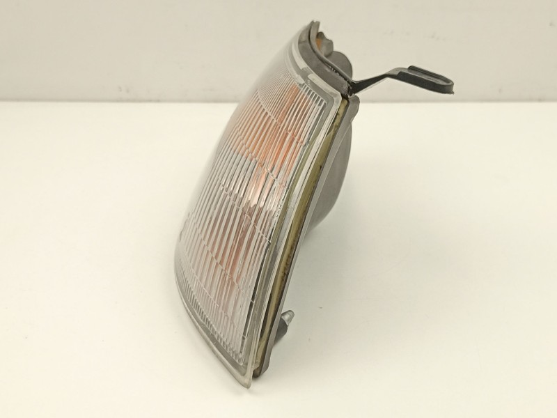 Recambio de piloto delantero derecho para toyota carina e vi (_t19_) 1.6 (at190) referencia OEM IAM 8151005010  