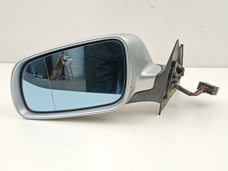 Recambio de retrovisor izquierdo para audi a4 1.9 tdi referencia OEM IAM 8D1858531C  
