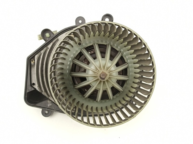 Recambio de motor calefaccion para audi a4 berlina (b5) 2.5 tdi referencia OEM IAM 8D1820021 740221233F 