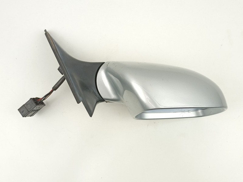 Recambio de retrovisor derecho para audi a4 avant (b5) 1.8 20v turbo referencia OEM IAM 8D1858532C  