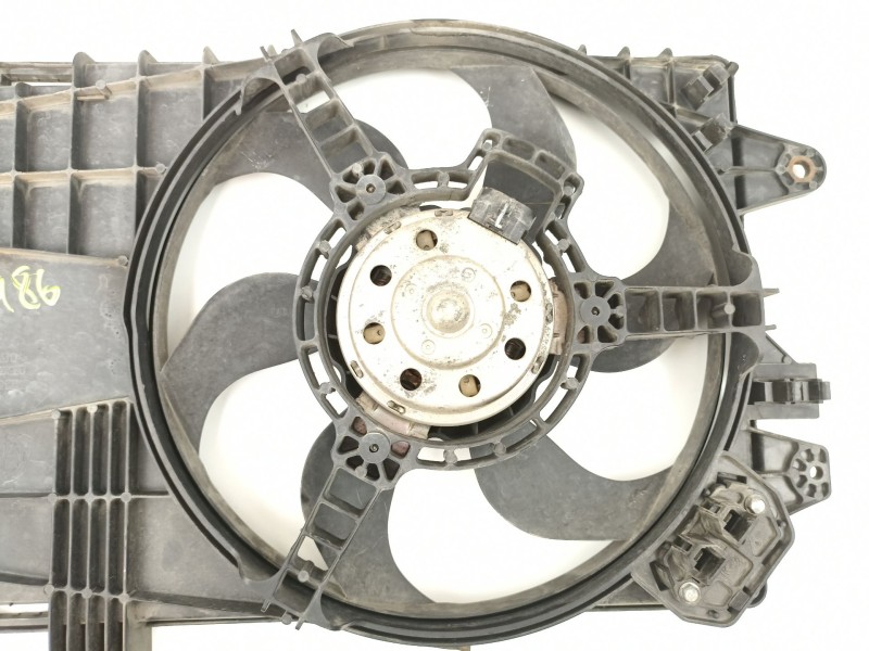 Recambio de electroventilador para fiat punto berlina (188) 1.4 referencia OEM IAM 51738688 823700600 