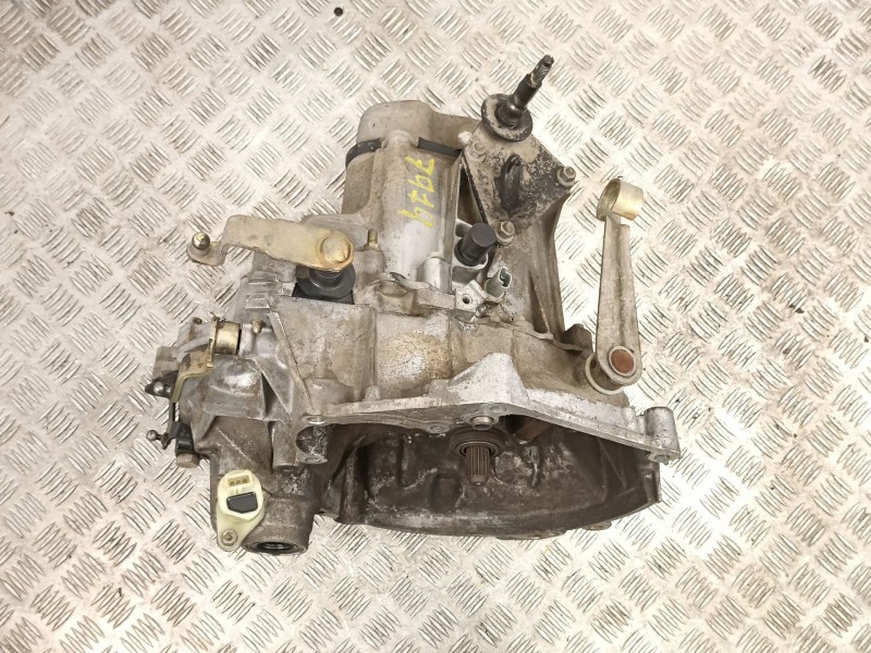 Recambio de caja cambios 5v gasolina para peugeot 206 berlina xr referencia OEM IAM 20CE89  