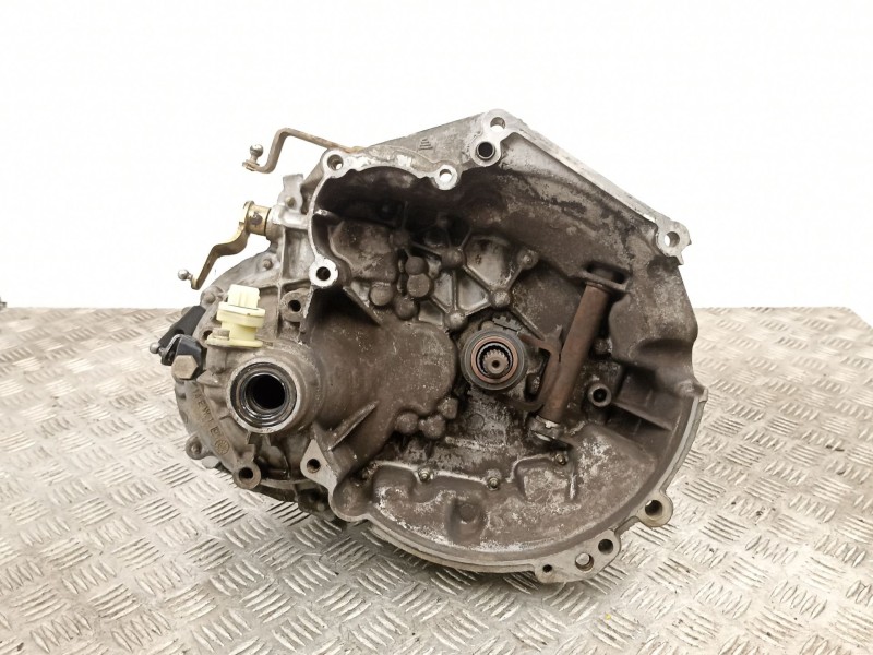 Recambio de caja cambios 5v gasolina para peugeot 206 berlina xr referencia OEM IAM 20CE89  