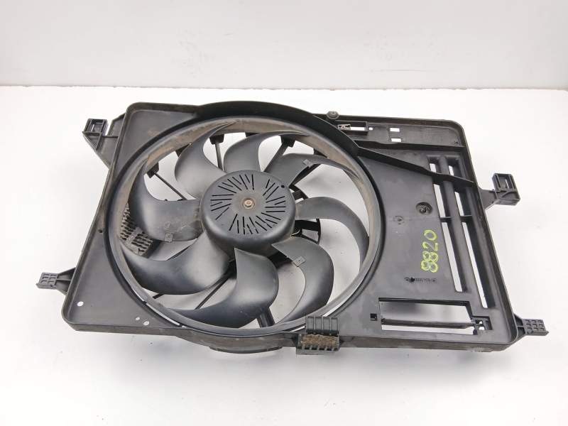 Recambio de electroventilador para ford focus iii 1.0 ecoboost referencia OEM IAM CV618C607VB  