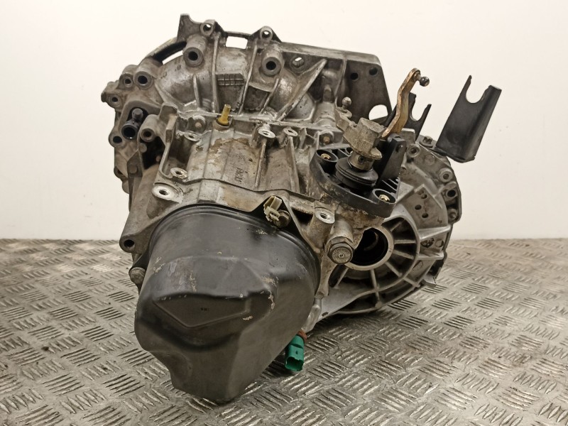 Recambio de caja cambios 5v turbo diesel para nissan micra (k12e) visia referencia OEM IAM JH3140  